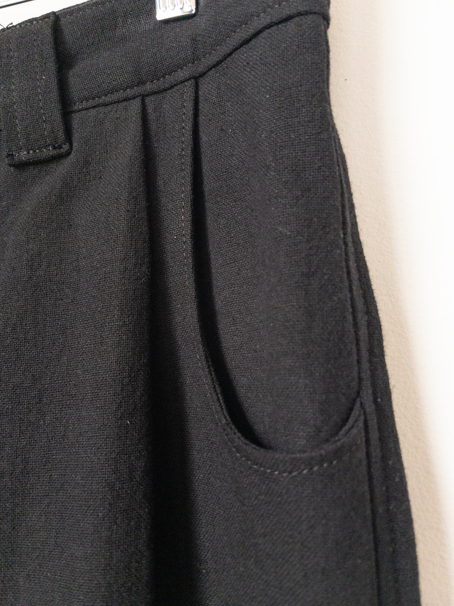 single pleat trousers, cotton/linen washed canvas